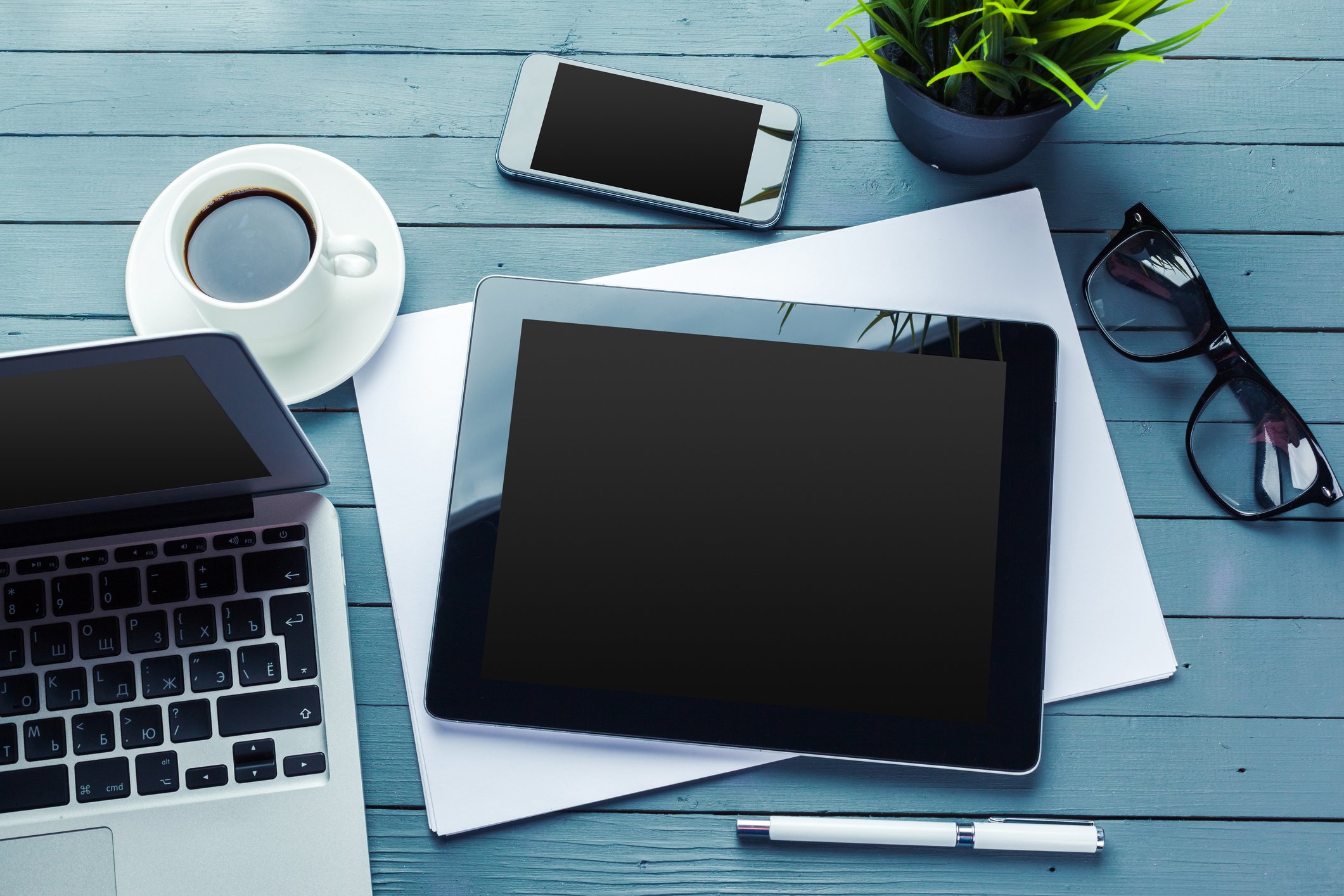 Устранение недостатков товаров или услуг в Апатитах. Помощь юриста.