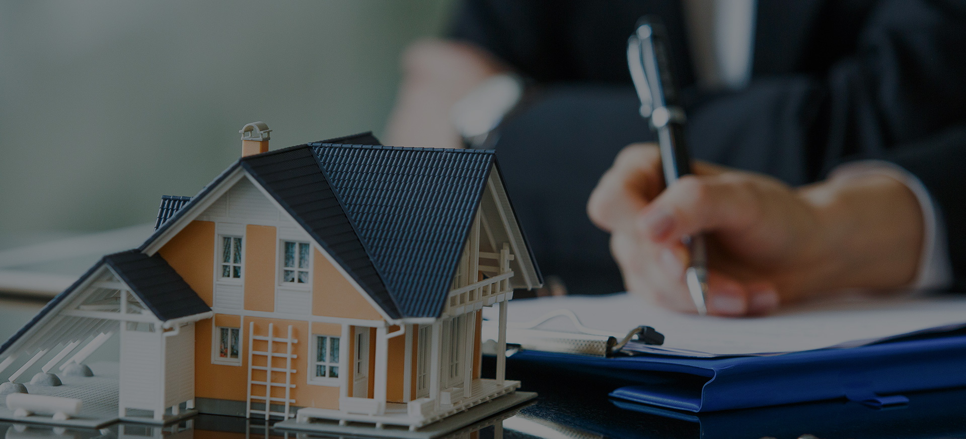 Сопровождение сделки купли-продажи квартиры в Апатитах