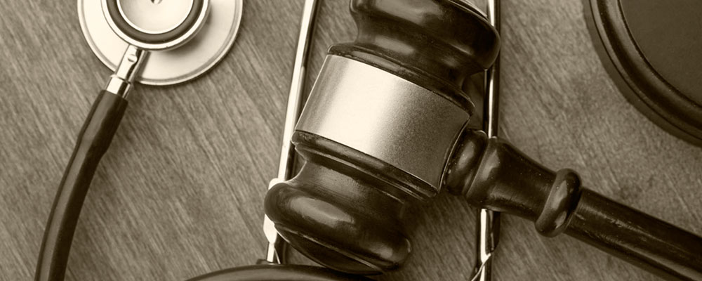 Юридическая защита прав врача в Апатитах